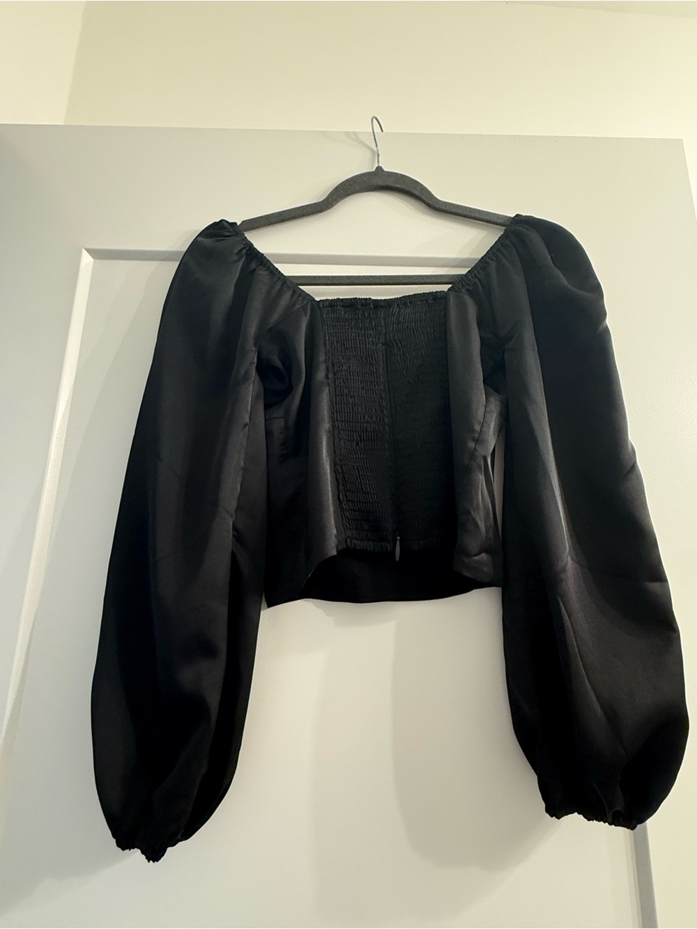 Abercrombie & Fitch Long Sleeve Silk Top